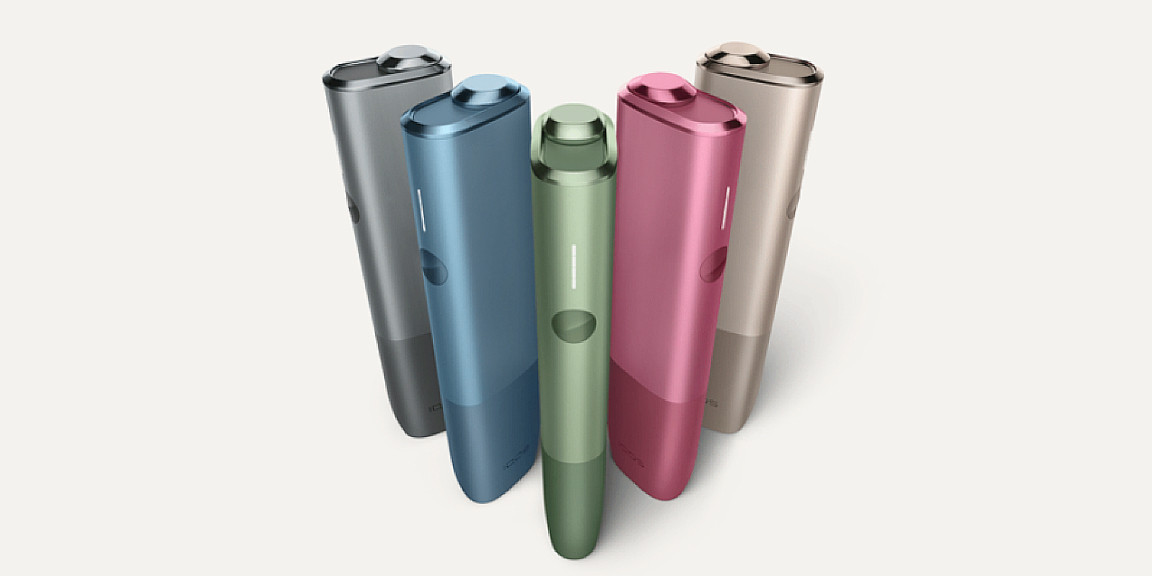 IQOS ILUMA devices in different colours.